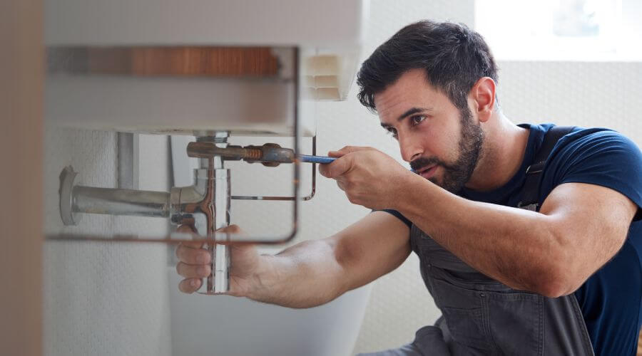 Professional water heater installation services in Stonewall, TX
